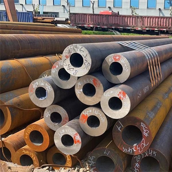 Tubi di acciaio laminati a caldo senza saldatura duplex di grado 20 Tubi di acciaio laminati a caldo senza saldatura ASTM