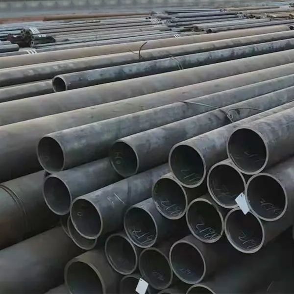 Tubi di acciaio senza saldatura laminati a freddo A333 6 A333 Gr 6 Tubi di acciaio al carbonio senza saldatura Sch 40