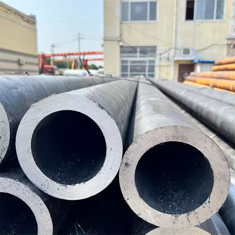 Astm A53 Sch40 24 Inch Api 5l X70 Psl2 Sch 60 HR Tubo in acciaio al carbonio senza cuciture per impianti idrici